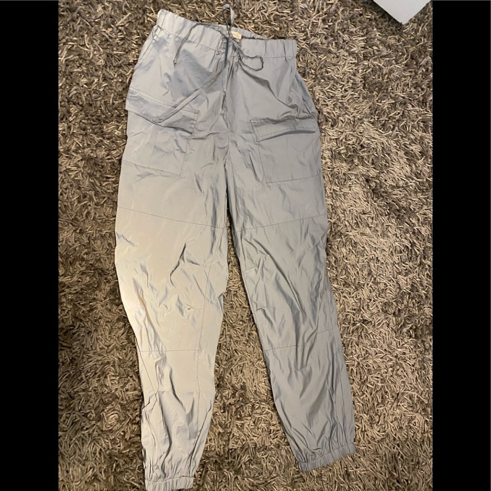 REFLECTIVE JOGGERS